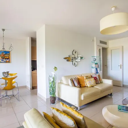 Agreable T3 Avec Vue Sur La Siagne 公寓 Mandelieu