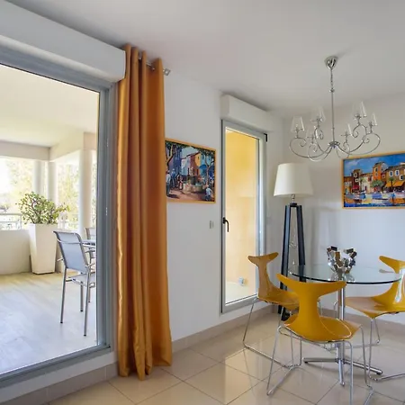 Agreable T3 Avec Vue Sur La Siagne * Mandelieu